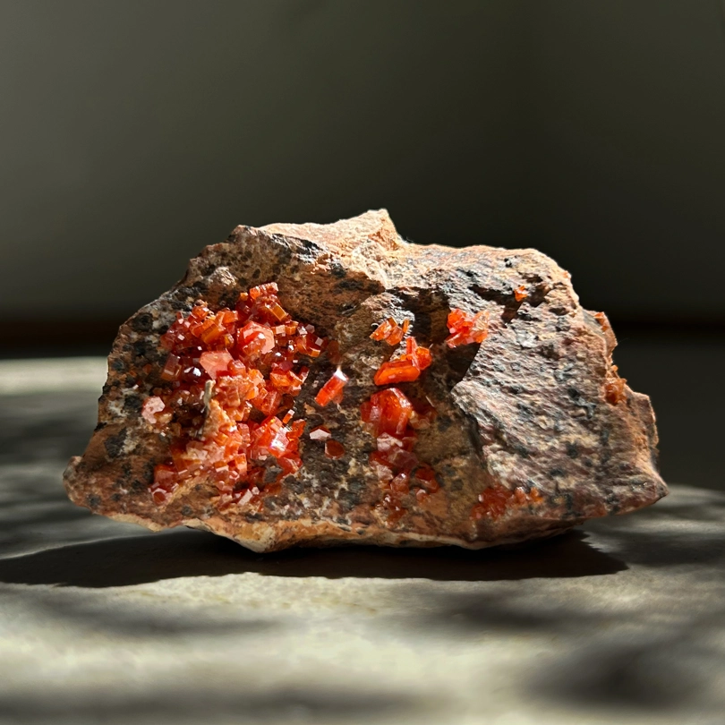 Vanadinite grezza
